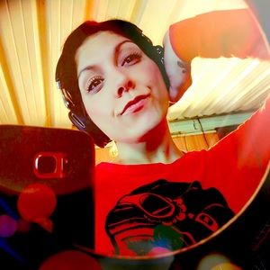 Meet your Posher, Jasmine d